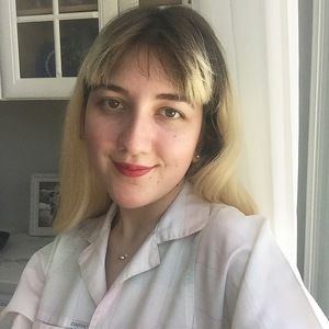 Meet your Posher, Elyse